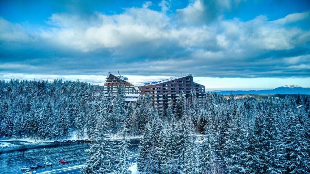 Alpin Resort Apartments Deluxe 2406 Poiana Brasov Exterior photo